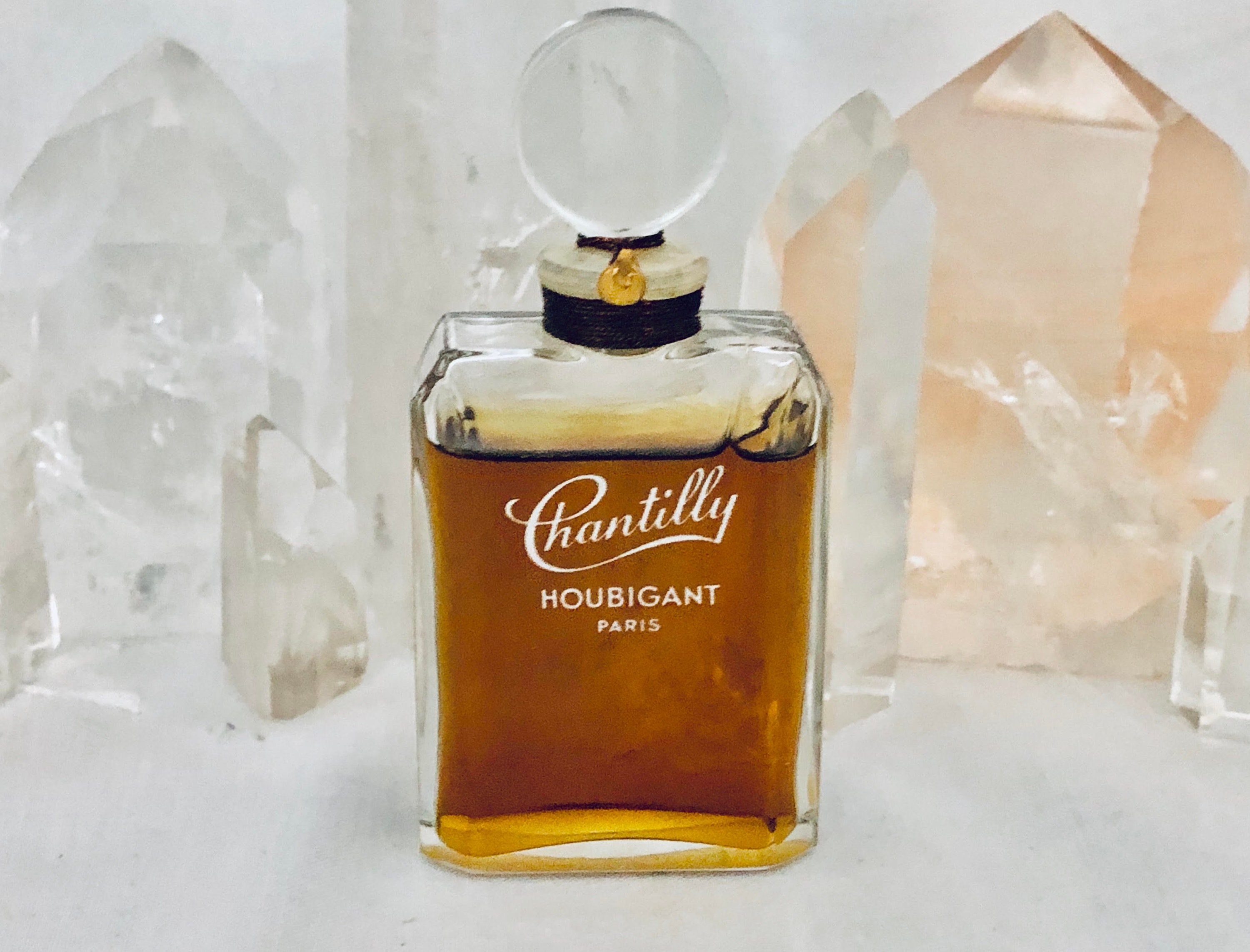 ウビガン 香水 シャンティイ 楽天市場】 ヴィンテージ HOUBIGANT ウビガン シャンティリー 60ml