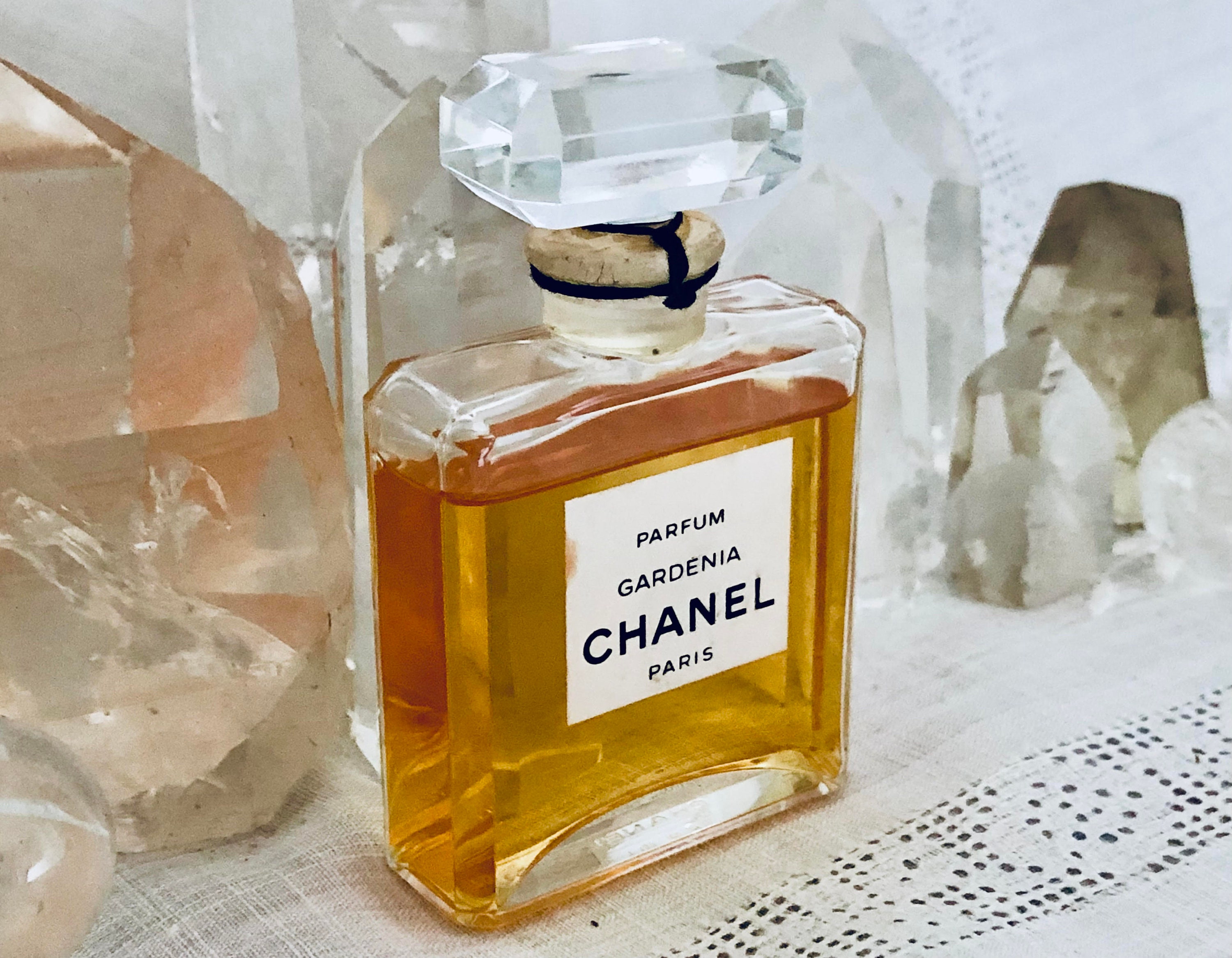 chanel gardenia perfume price