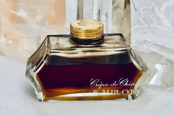 F. Millot, Crêpe de Chine, 'Chinese Silk', 30 ml. or 1 oz. Flacon, Parfum Extrait, 1925, Paris, France ..