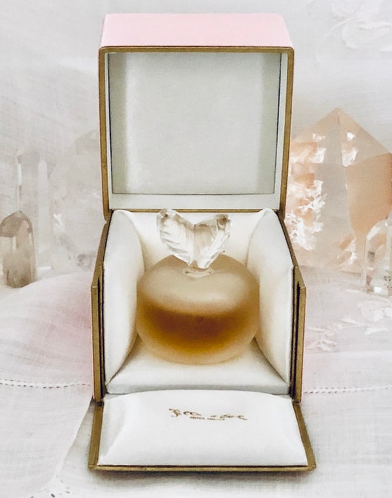 Nina Ricci, Fille D'eve, 'daughter of Eve', 15 Ml. or 0.5 Oz
