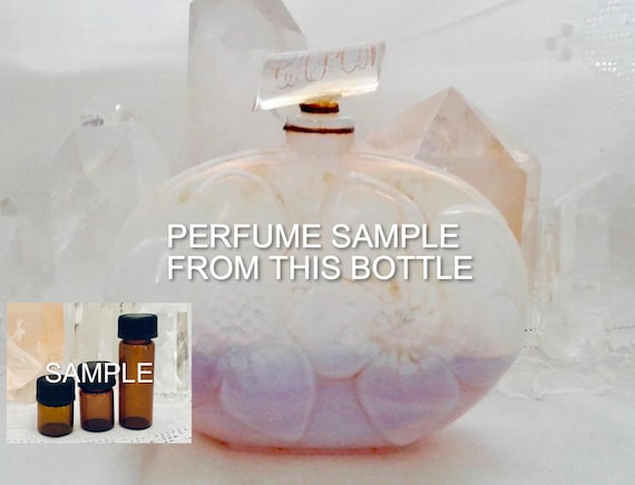 SAMPLE .. Caron, Voeu de Noël, Noel, Christmas Wishes, DECANTED SAMPLE from Flacon, Parfum Extrait, Cristallerie de Romesnil, 1939, 1946, Pa