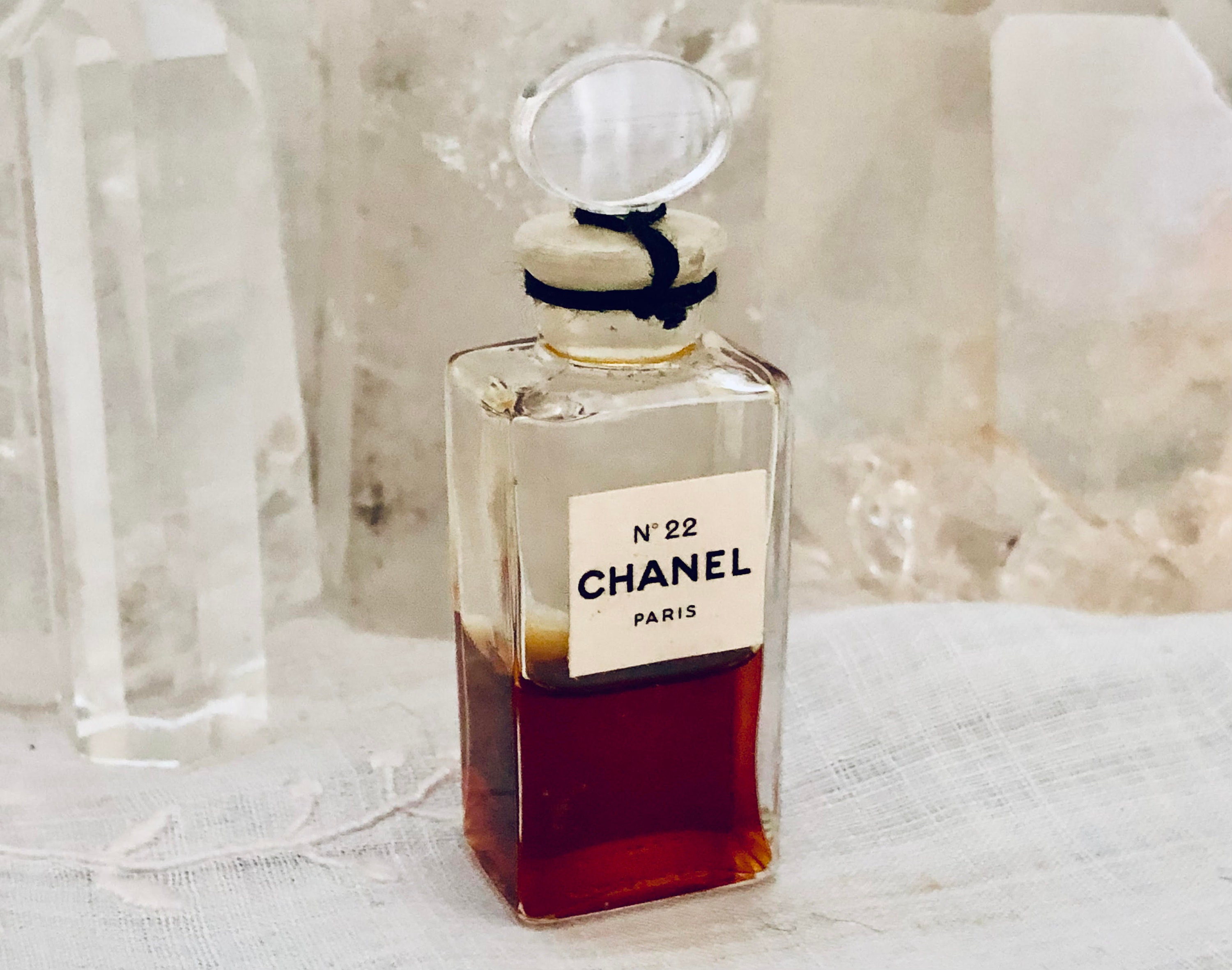 Chanel No. 5 60 Ml. or 2 Oz. Flacon Eau De Toilette 1921 