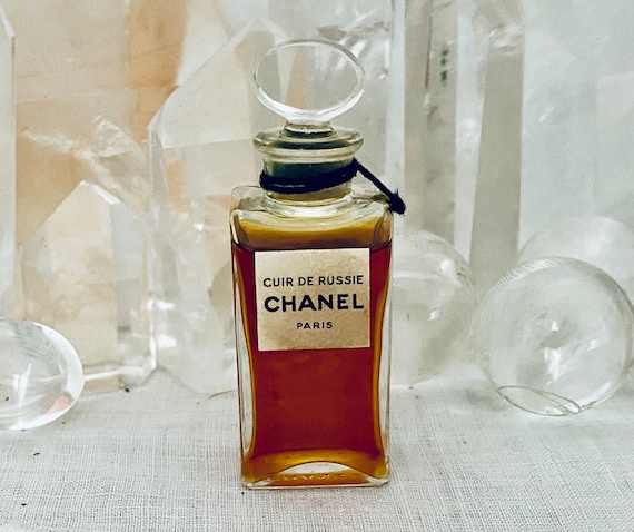 Chanel, Russia Leather, Cuir de Russie, 7.5 ml. or 0.25 oz. Flacon, Parfum Extrait, 1924, 1940, Paris, France ..