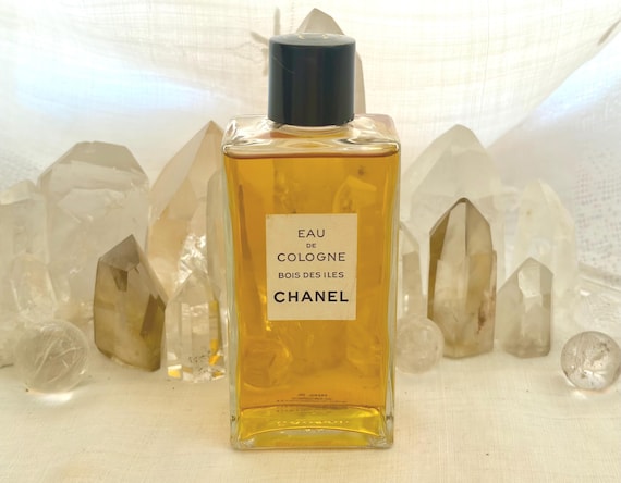 Chanel, Bois des Iles, Woods of the Isles, 120 ml. or 4 oz. Flacon, Eau de Cologne, 1930, 1950, Paris, France ..