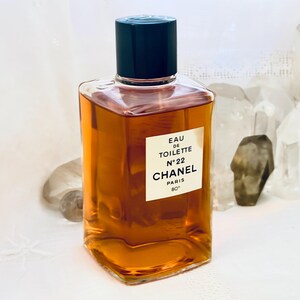 Chanel, No. 22, 240 ml. or 85 oz. Flacon, Eau de Toilette, 1923, 1940, Paris, France .. bild 8
