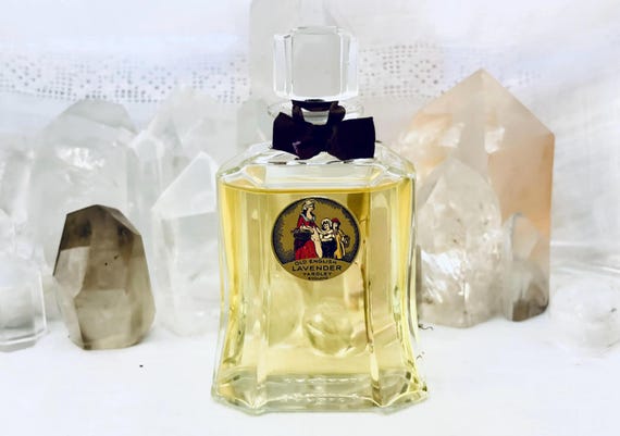 Yardley of London, Old English Lavender, 60 mls. or 2 oz. Flacon, Parfum Extrait, 1893, 1940, London, England ..