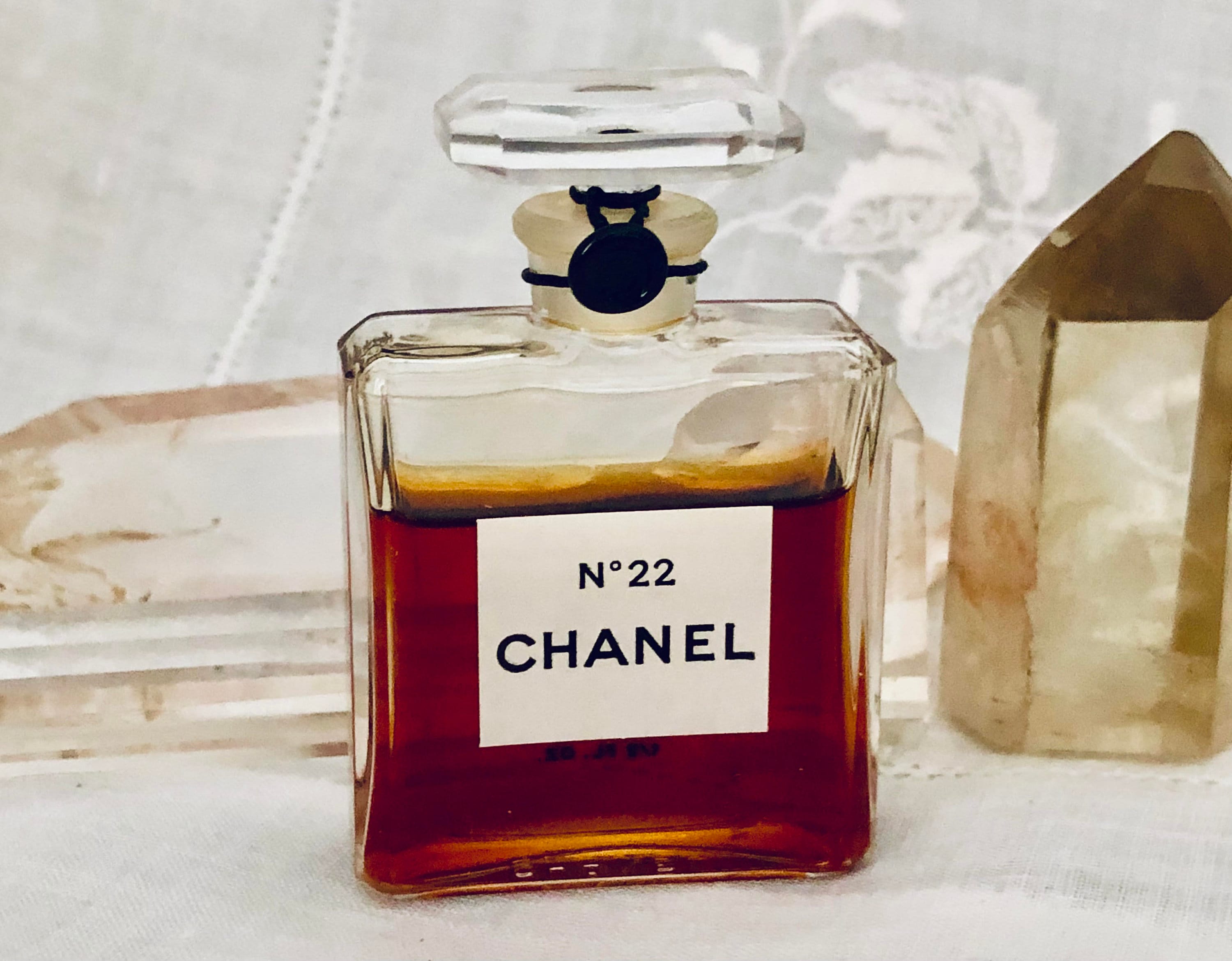 chanel green perfume women sample