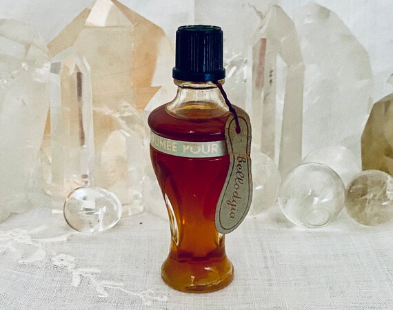 Caron, Bellodgia, 15 ml. or 0.5 oz. Huile Parfumée Pour le Bain, Perfumed Bath Oil, 1927, 1970, Paris, France ..
