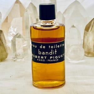 Robert Piguet, Bandit, Leather, 30 ml. or 1 oz. Flacon, Eau de Toilette, 1944, Paris, France ..