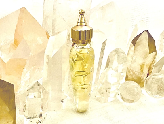 Caron, Or et Noir, 'Gold and Black', 7.5 ml. or 0.25 oz. Flacon, Parfum Extrait, Hobnail Flacon, 1949, Paris, France ..