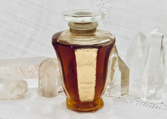 Roger & Gallet, Péccadille, 'Peccadillo' or 'Small Sin', 40 ml. or 1.4 oz. Flacon, Parfum Extrait, 1942, Paris, France ..