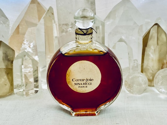 Nina Ricci, Coeur Joie, 'Joyful Heart', 28 ml. or 0.95 oz. Flacon, Parfum Extrait, Lalique, 1946, 1950, Paris, France ..