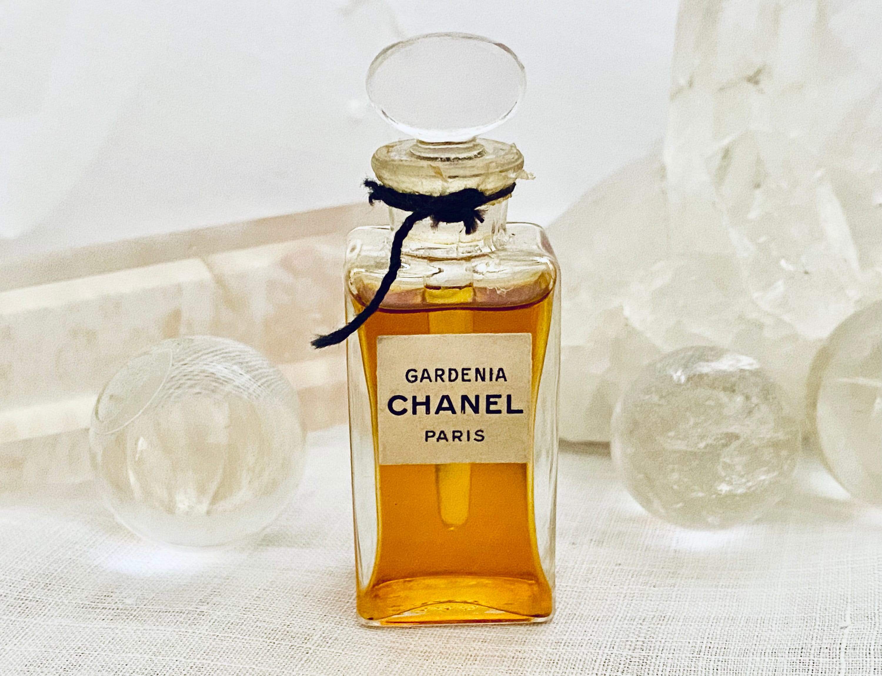 Chanel, Gardénia, Gardenia, 7.5 Ml. or 0.25 Oz. Flacon, Parfum