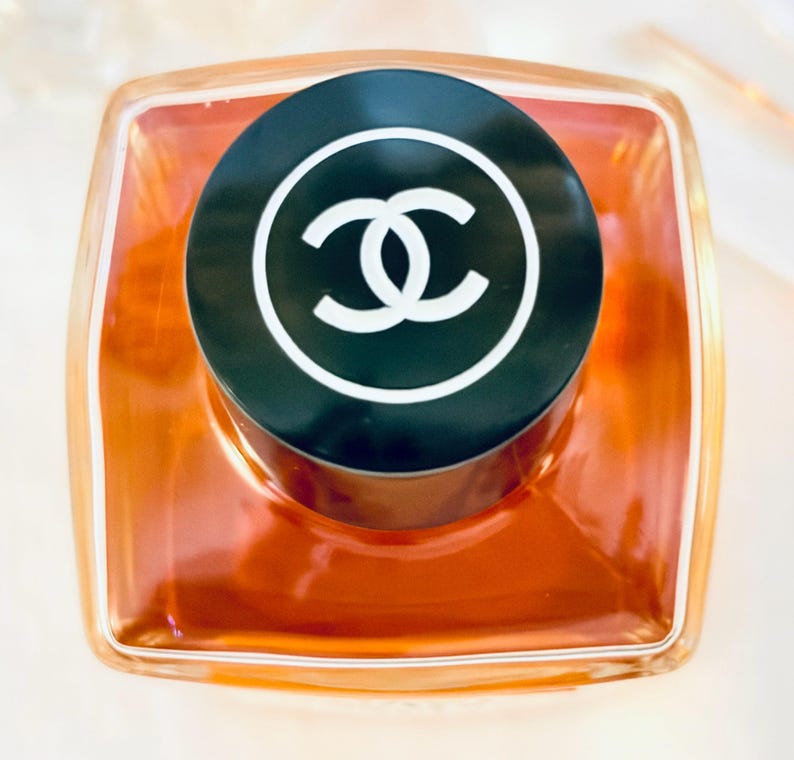Chanel, No. 22, 240 ml. or 85 oz. Flacon, Eau de Toilette, 1923, 1940, Paris, France .. bild 13