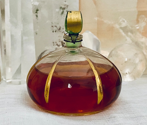 Richard Hudnut, Narcisse, 15 ml. or 0.5 oz. Flacon, Pure Parfum Extrait, Julien Viard, 1930, Paris, France, New York, NY  ..