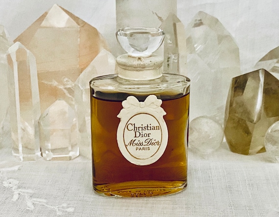 Christian Dior, Miss Dior, Classic Green Chypre, 15 ml. or 0.5 oz. Flacon, Parfum Extrait, 1947, 1960, Paris, France ..