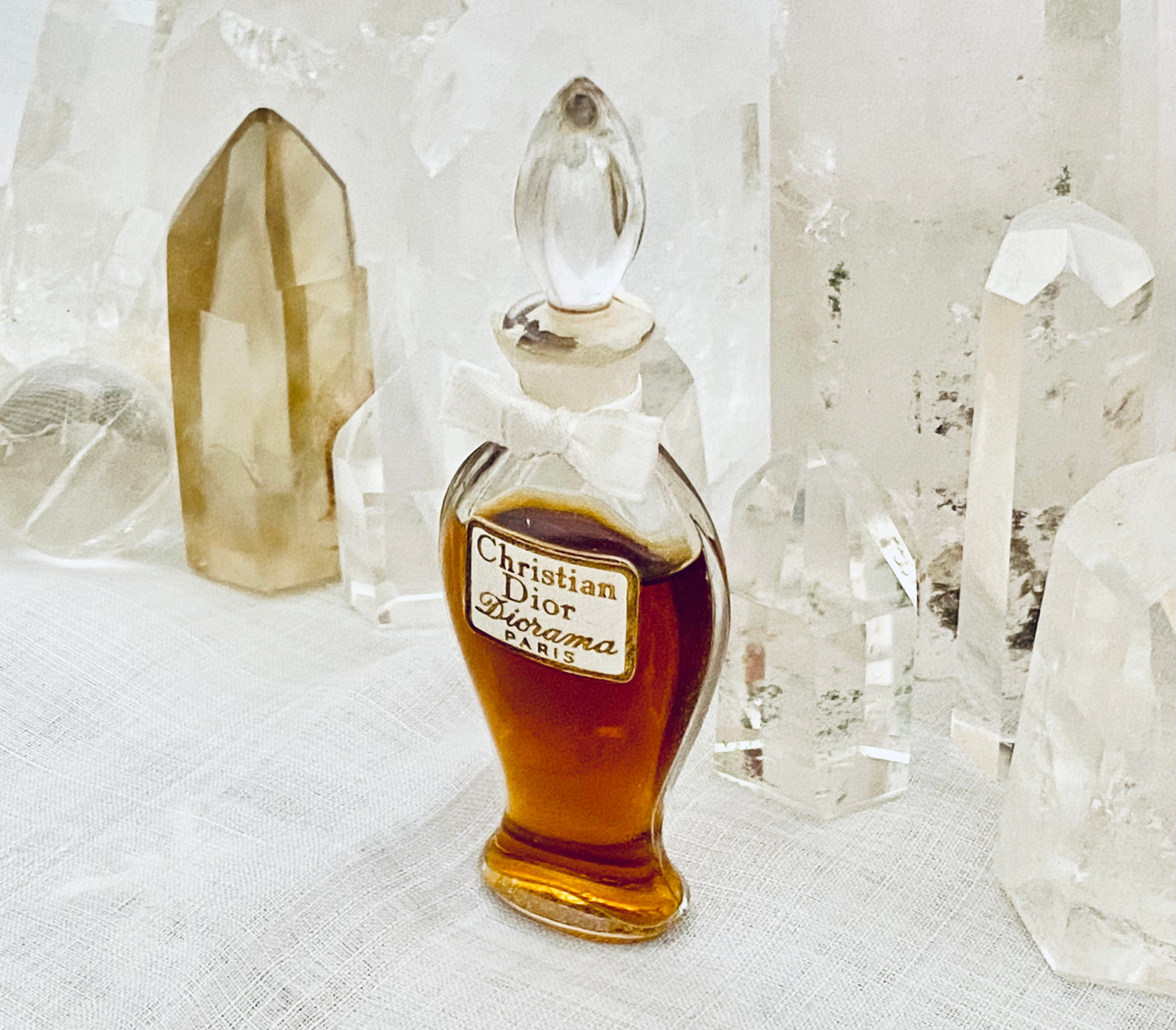 クリスチャン・ディオール⭐Diorama⭐バカラボトル Christian Dior, Diorama, 7.5 Ml. or 0.25 Oz. Flacon, Amphora