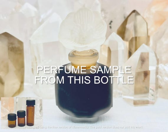 SAMPLE .. Estée Lauder, Youth Dew, DECANTED SAMPLE from Flacon, 1953,  New York, New York ..