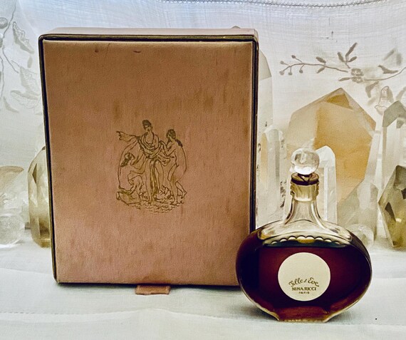 Nina Ricci, Fille D'eve, 'daughter of Eve', 25 Ml. or 0.87 Oz