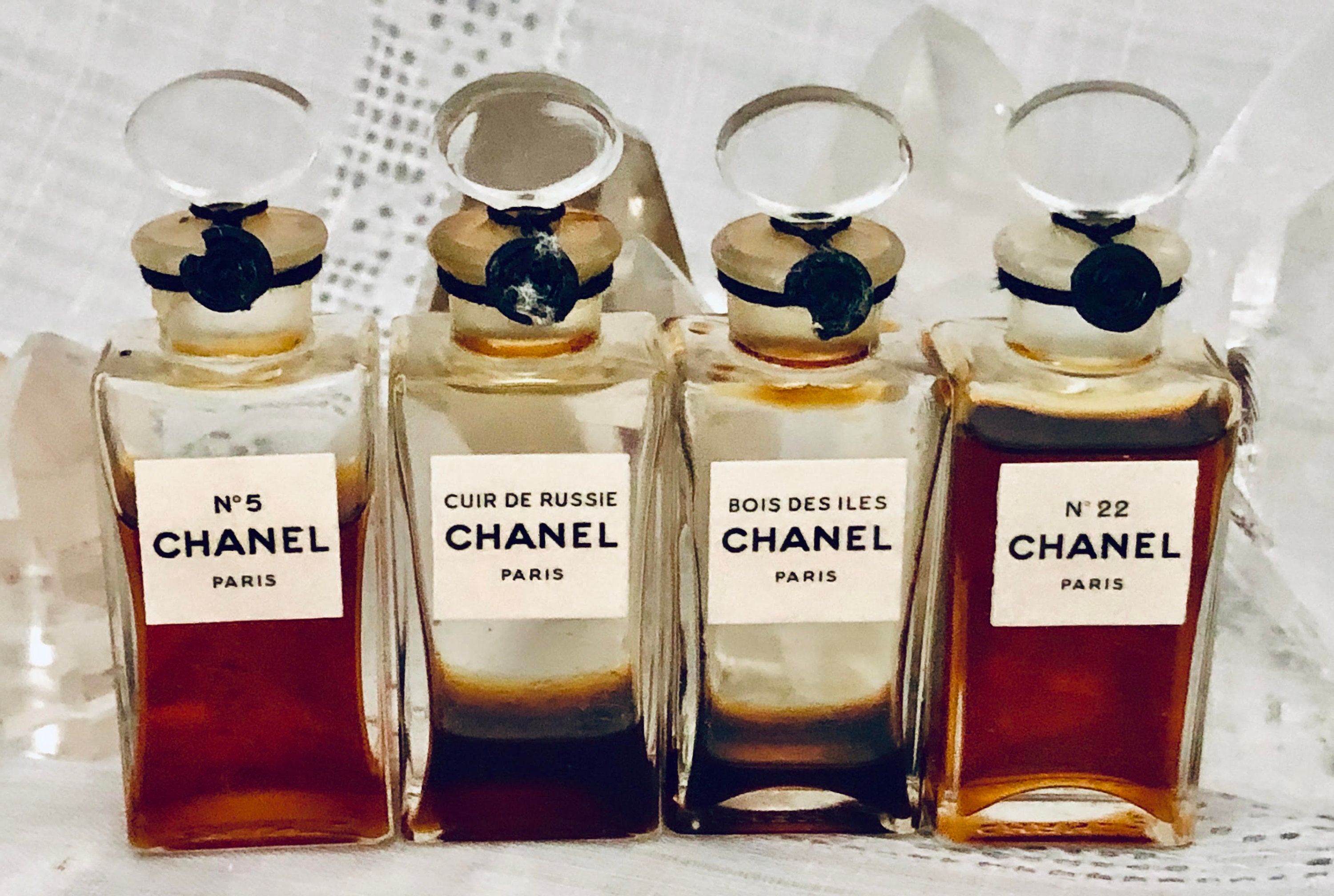vintage chanel bois des iles perfume