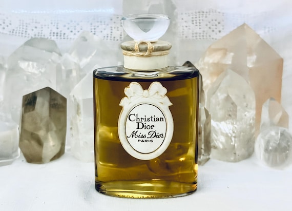 Christian Dior, Miss Dior, Classic Green Chypre, 30 ml. or 1 oz. Flacon, Parfum Extrait, 1947, 1960, Paris, France ..