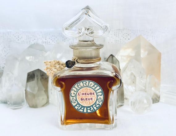 Guerlain, L'Heure Bleue, 'The Blue Hour', 80 ml. or 2.7 oz. Flacon, Parfum Extrait, Flacon Bouchon Coeur, Baccarat, 1912, 1945, Paris, Franc