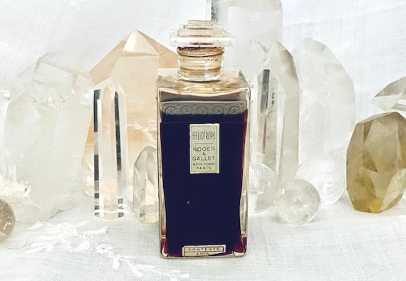 Roger & Gallet, Heliotrope, 60 ml. or 2 oz. Flacon, Parfum Extrait, 1925, Paris, France ..