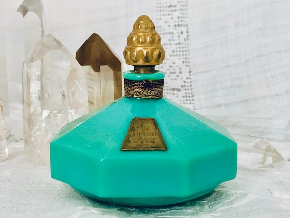 Richard Hudnut, Le Debut, Vert, 'The Beginning', 30 ml. or 1 oz. Flacon, Cristalleries de Nancy, 1927, Paris, France ..