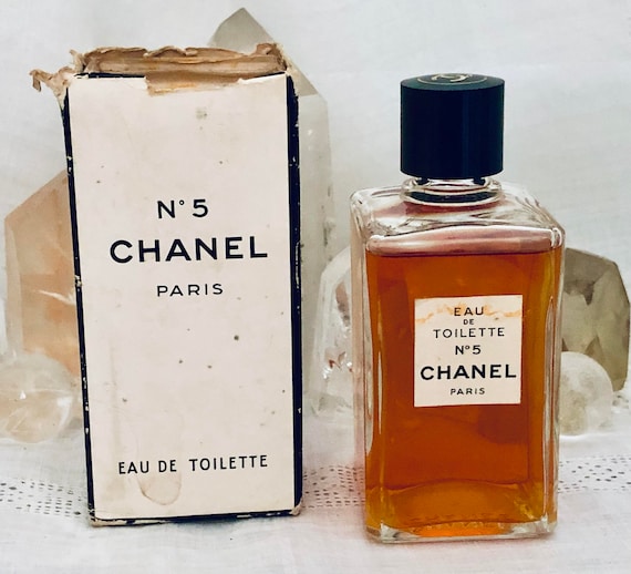 Chanel No. 5 120 Ml. or 4 Oz. Flacon Eau De Toilette 1921 