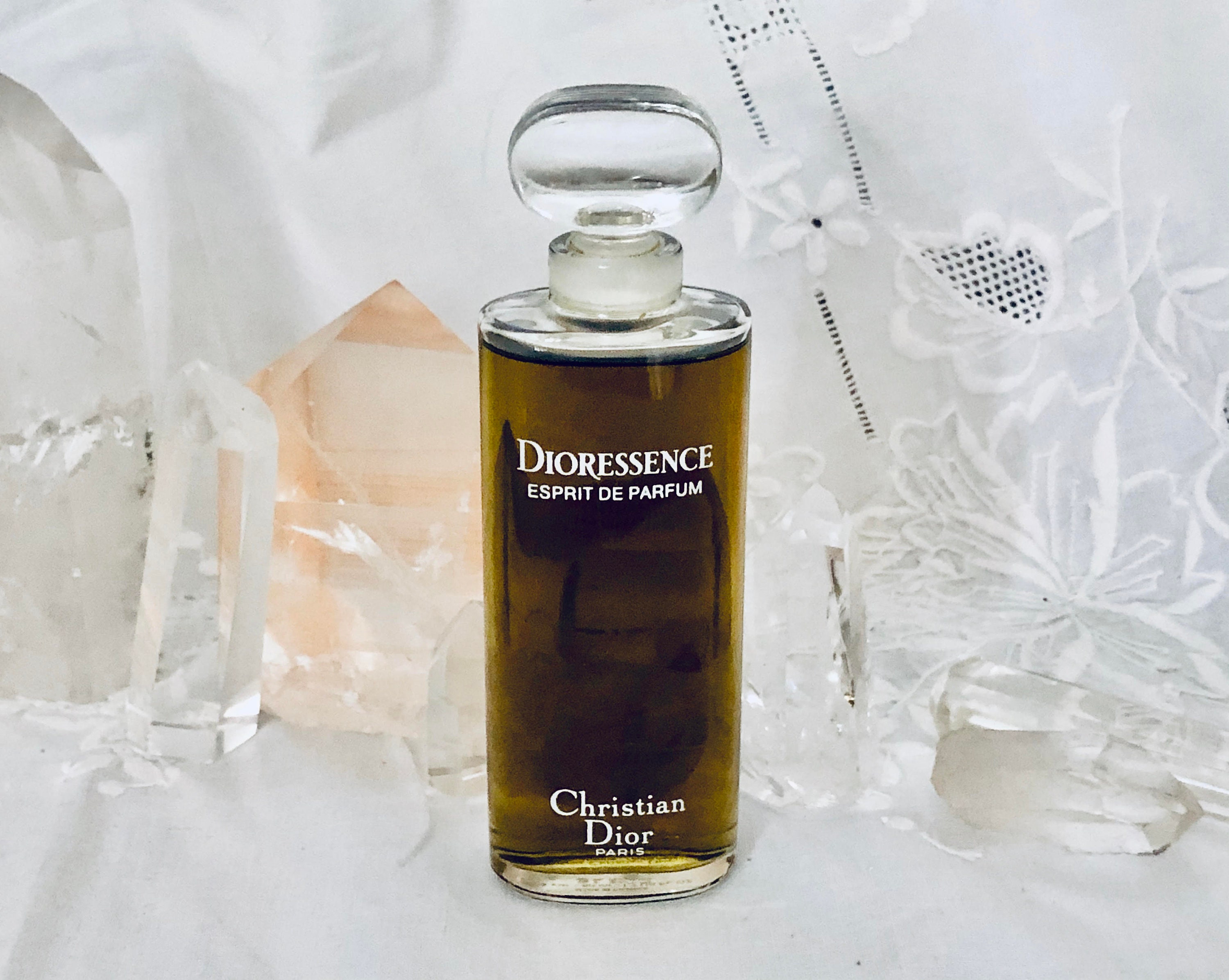 Christian Dior SE Perfume Haute couture Luxury goods Parfums