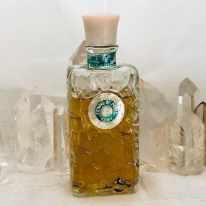 Ybry, Femme de Paris, &#39;Parisian Woman&#39;, 120 ml. or 4 oz. Flacon, Infusion de Parfum, 1929, Paris, France ..