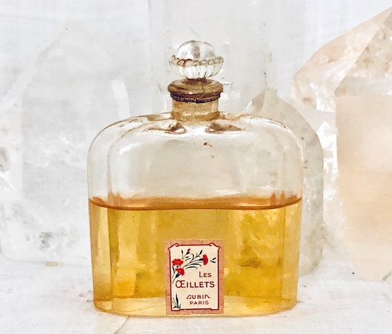 Lubin, Les Œillets, Oeillets, 'Carnations', 30 ml. or 1 oz. Flacon, Perfume Extrait, Verrières Julien Viard, 1924, Paris, France ..