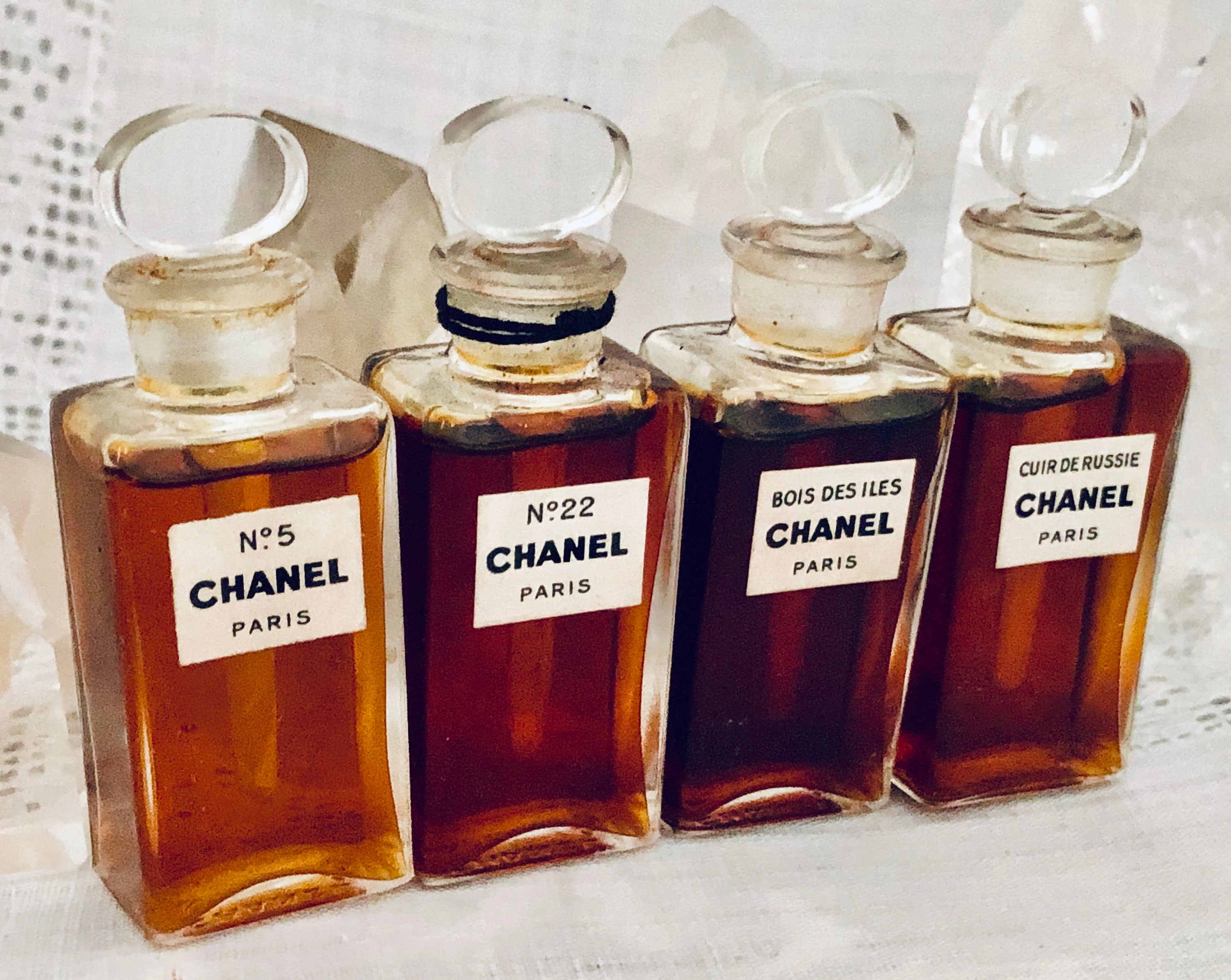 Chanel Coffret Set Cuir De Russie No. 22 Bois Des Iles -  UK