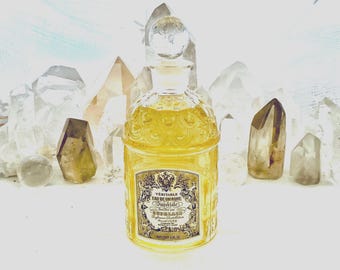 Guerlain, Véritable Eau de Cologne Impériale, 120 ml. or 4 oz. Flacon, Flacon Abeilles, 1853, 1967, Paris, France ..