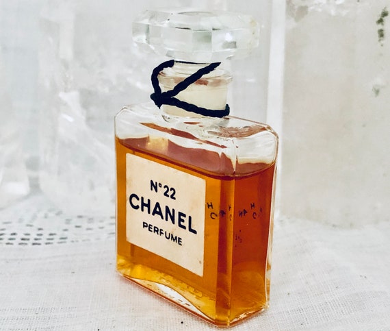 coco chanel mademoiselle toilette