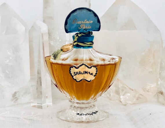 Shalimar Eau de Cologne Guerlain perfume - a fragrance for women 1925
