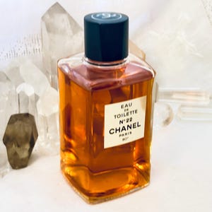 Chanel, No. 22, 240 ml. or 85 oz. Flacon, Eau de Toilette, 1923, 1940, Paris, France .. bild 2