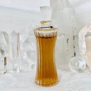 Richard Hudnut, Violet Sec, 'Dry Violet', 30 ml. or 1 oz. Flacon, Parfum Extrait, 1896, 1930, Paris, France ..