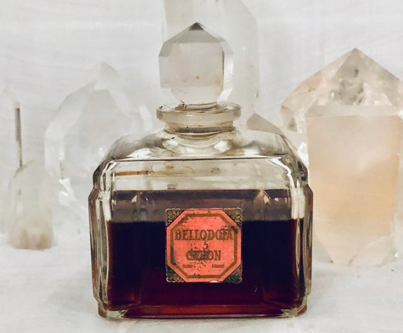 Caron, Bellodgia, Carnation, 97 ml. or 3.25 oz. Flacon, Parfum Extrait, Baccarat, 1933, Paris, France ..