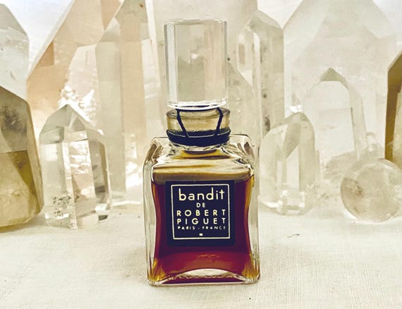 Robert Piguet, Bandit, Leather, 15 ml. or 0.5 oz. Flacon, Parfum Extrait, 1944, 1965, Paris, France ..