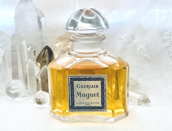 Guerlain, Muguet, Lily of the Valley, 125 ml. or 4.4 oz. Flacon, Parfum Extrait, Flacon Quadrilobe, 'Etiquette Laurier', 1908, 1960, Paris,