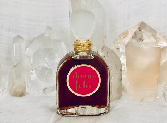 Jean Patou, Divine Folie, 'Divine Folly', 30 ml. or 1 oz. Flacon, Parfum Extrait, 1933, Paris, France ..