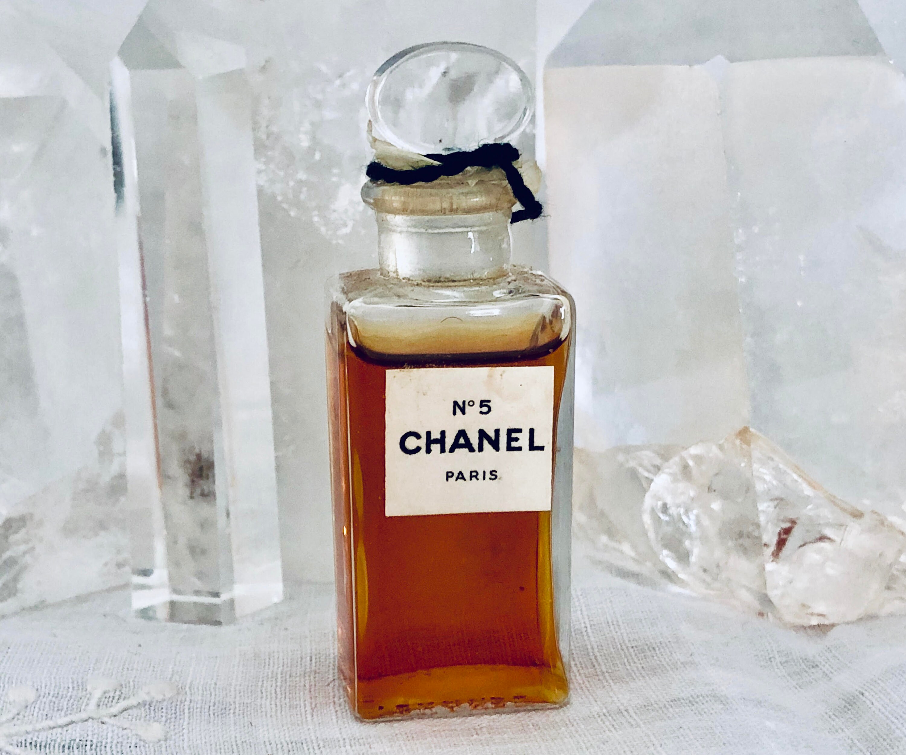 Chanel No. 5 7.5 Ml. or 0.25 Oz. Flacon Parfum Extrait 