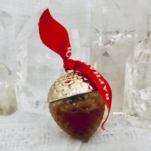 Raphaël, Raphael, Réplique, &#39;Replica&#39;, 7.5 ml. or 0.25 oz. Flacon, Parfum Extrait, &quot;Pomme de Pin&quot;, &#39;Pine Cone&#39;, Lalique, 1936, Paris, France
