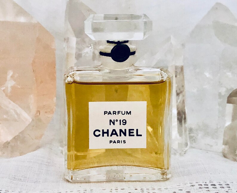 Chanel, No. 19, 15 ml. or 0.5 oz. Flacon, Parfum Extrait, 1970, Paris, France .. image 1