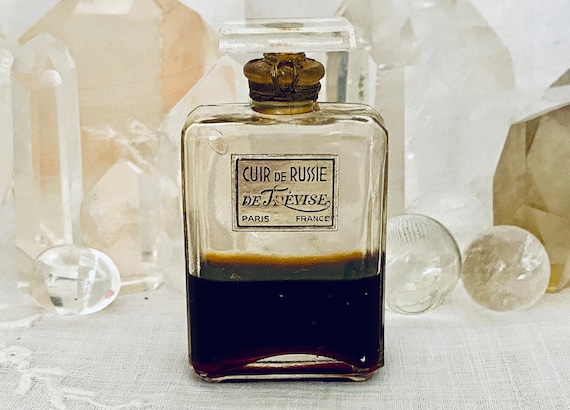 De Trévise, de Trevise, Cuir de Russie, Russian Leather, 28 ml. or 1 oz. Flacon, Parfum Extrait, 1920, Paris, France ..