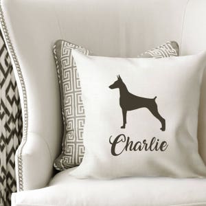 DOBERMAN PINSCHER Pillow Cover