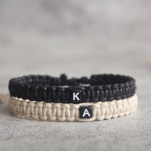 Pulsera de hombre inicial personalizada, pulsera de surfista, pulsera trenzada tejida, pulseras a juego para parejas y amistades conjunto de 2