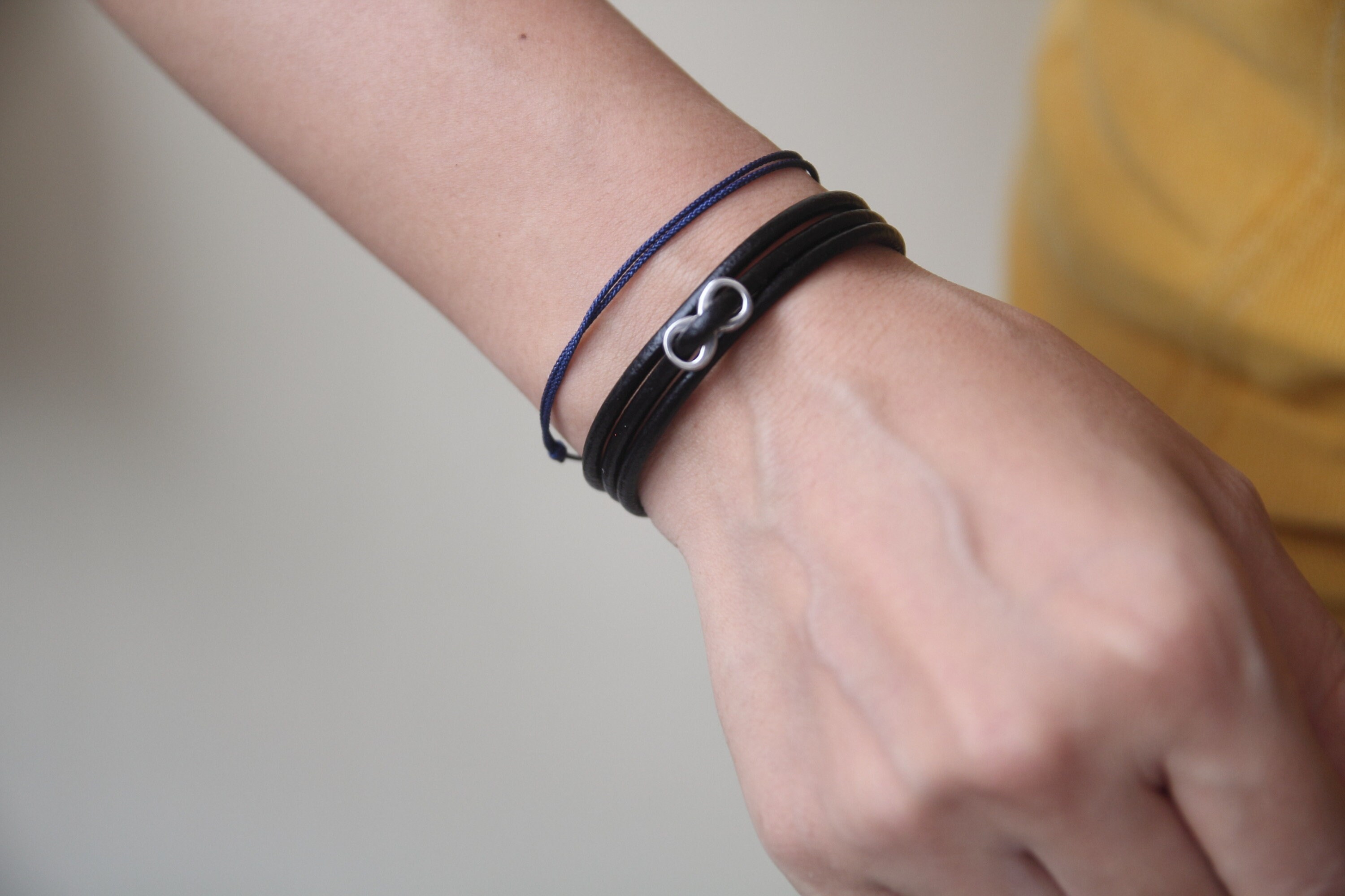 関送込 ILLUSORY Four-Point Star Faux Leather Bracelet ILLUSORY Four-Point Star Braided Faux Leather Bracelet
