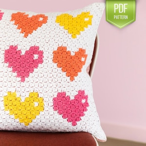 MOTIF CROCHET - coussin au crochet C2C - coussin amour 8 bits - coussin moderne - coussin crocheté - coussin texturé
